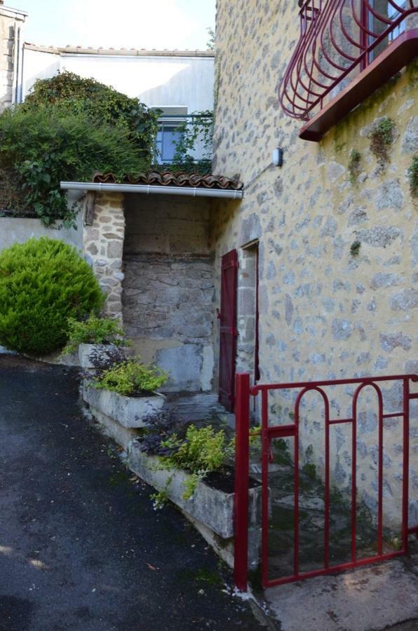 Gite "L'Ame D'Antan" 5 Personnes Proche Puy Du Fou Mortagne-sur-Sevre Esterno foto